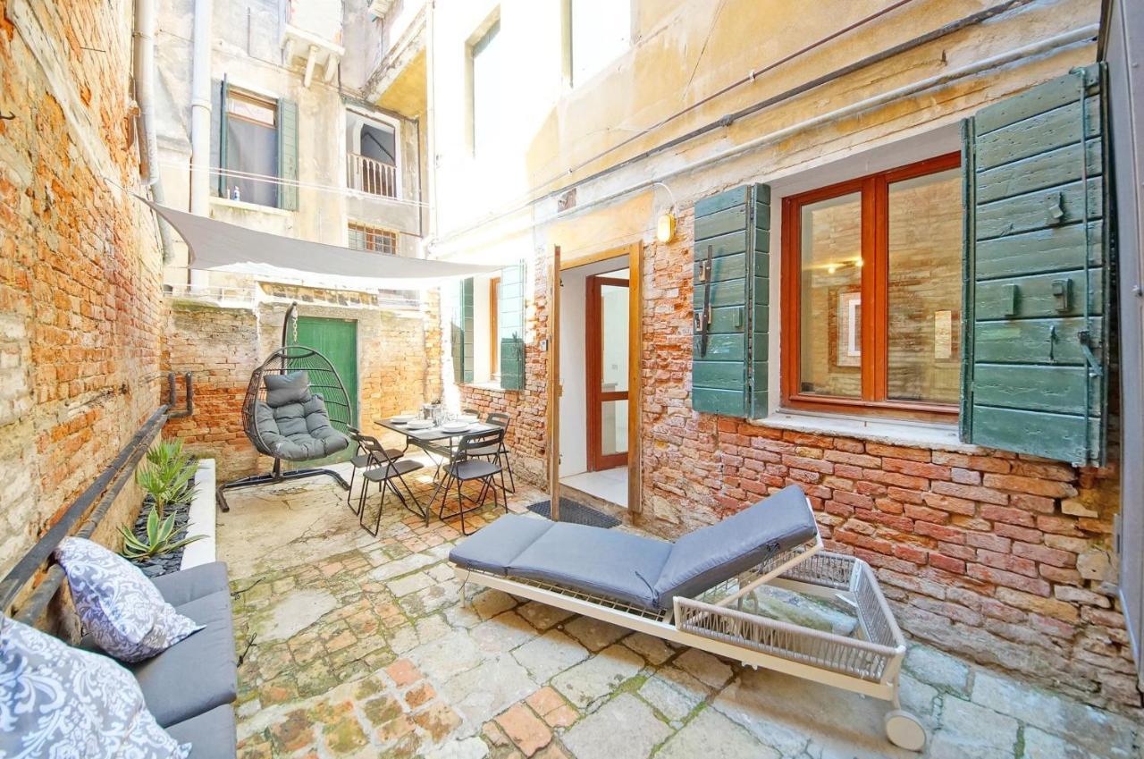 Gondola View Apartment ヴェネツィア エクステリア 写真