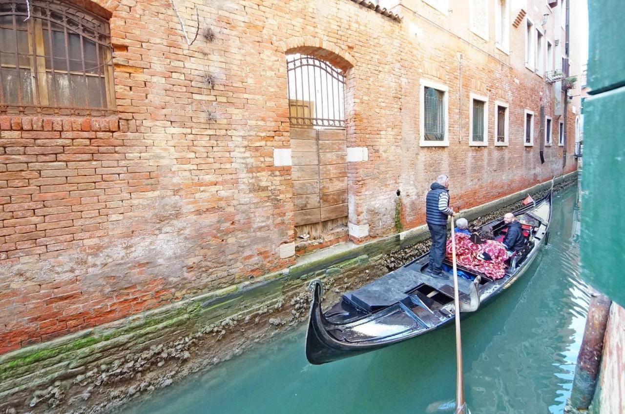 Gondola View Apartment ヴェネツィア エクステリア 写真